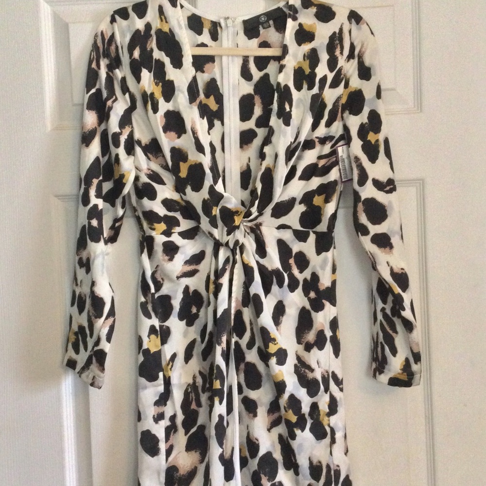 Women dress
